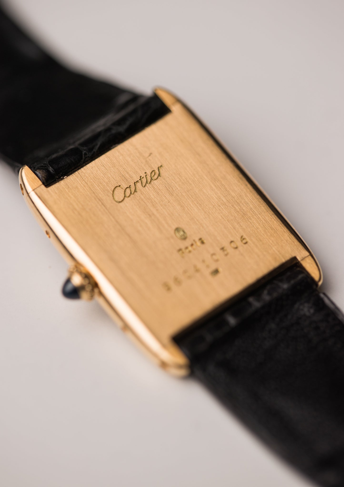 Cartier Tank Arrondie 18k Extra Plate