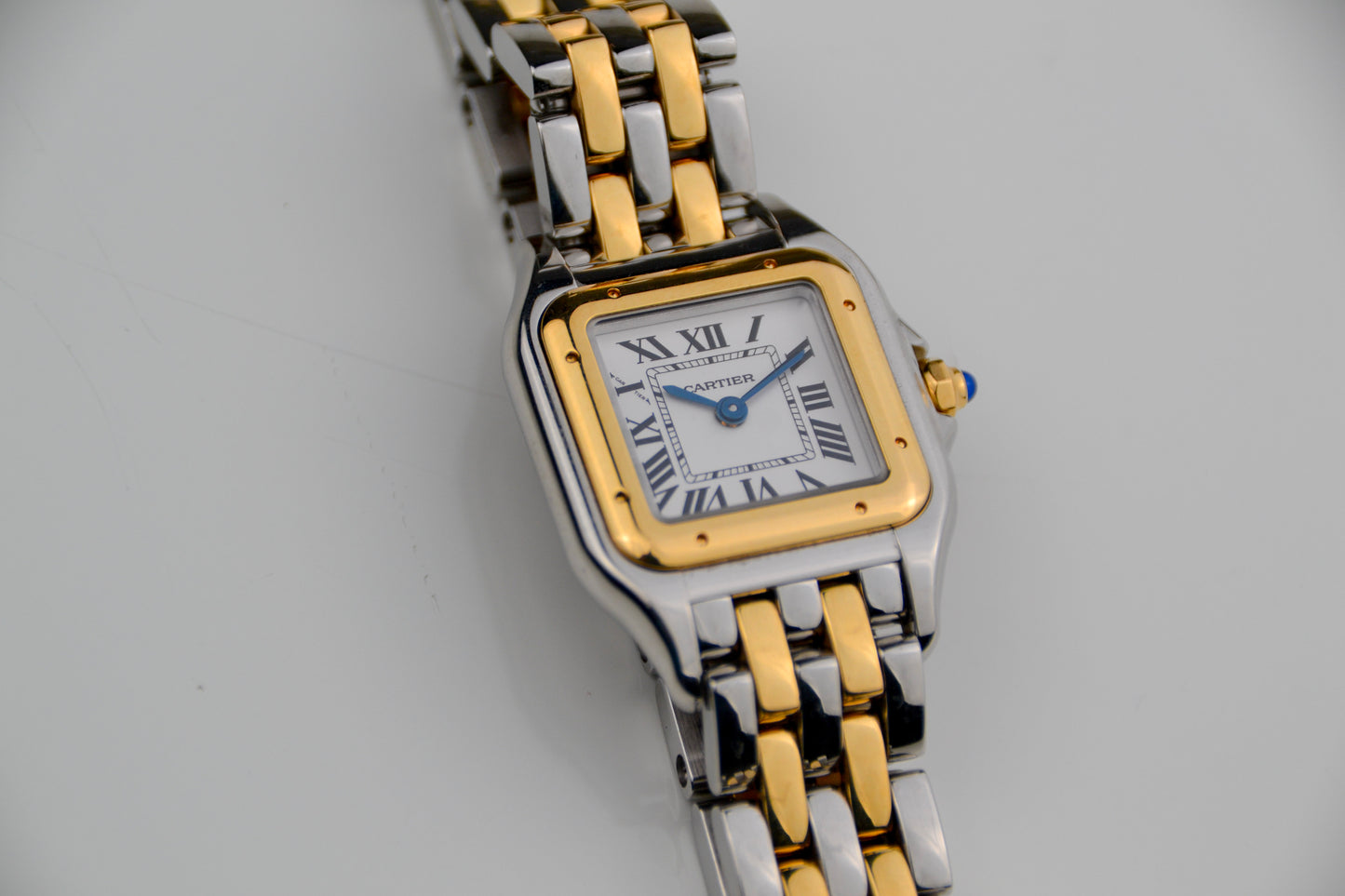 -Cartier Panthère PM-