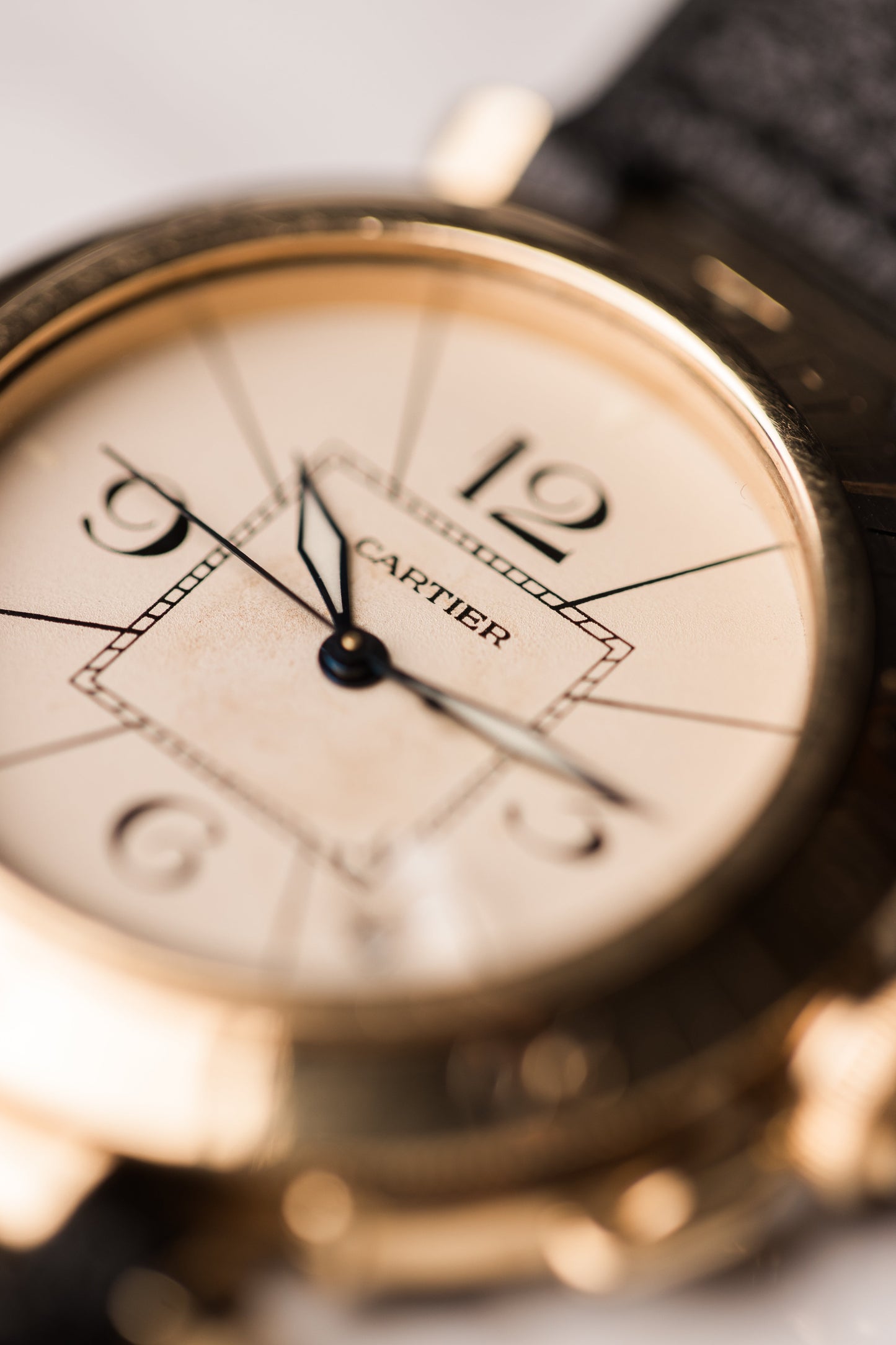 Cartier Pasha 38mm 18k Gold