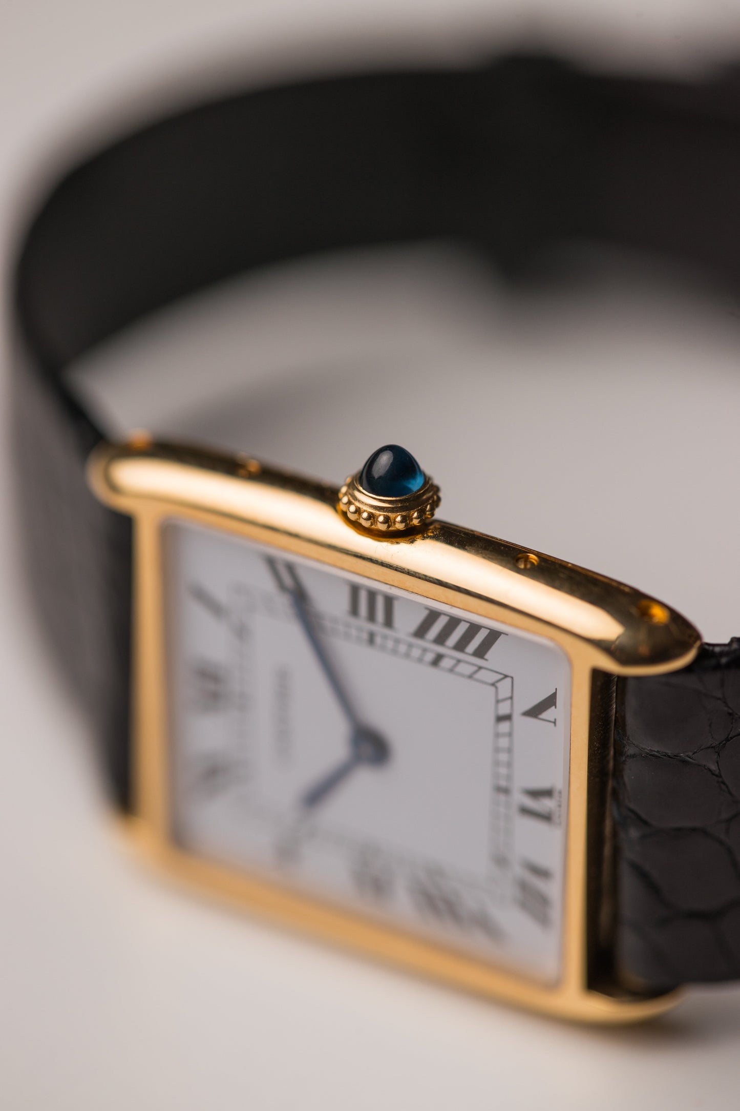 Cartier Tank Arrondie 18k Extra Plate